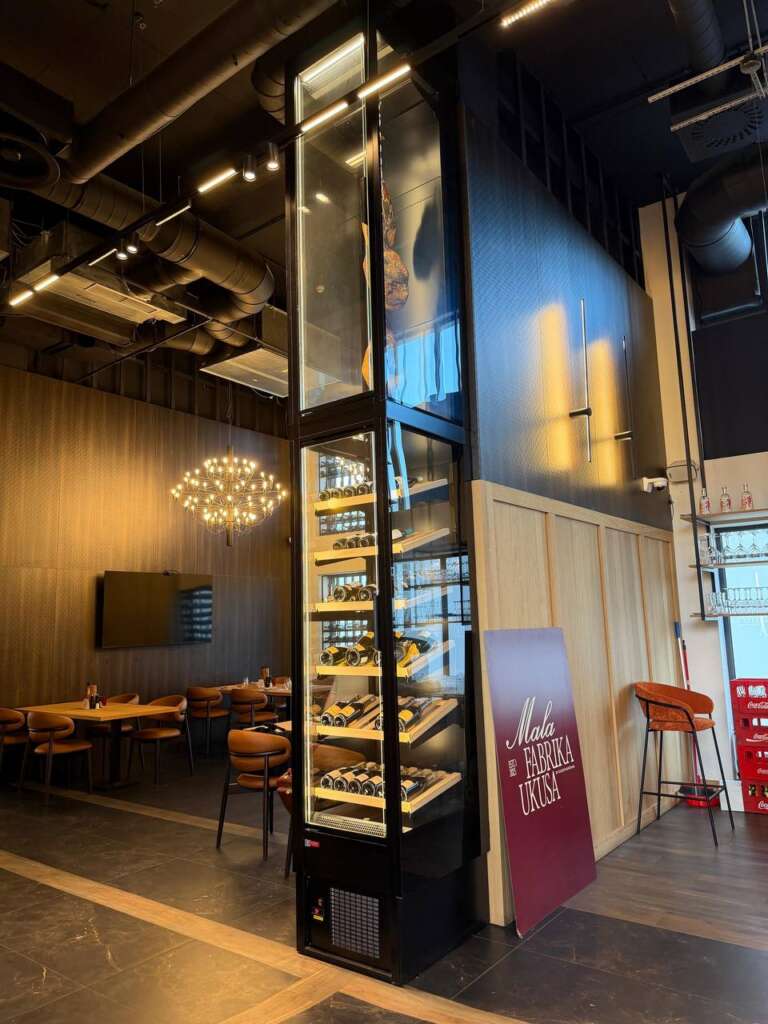 Rashladne Vitrine za Vino